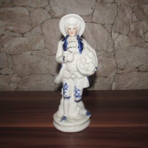 S-Porcelánová soška